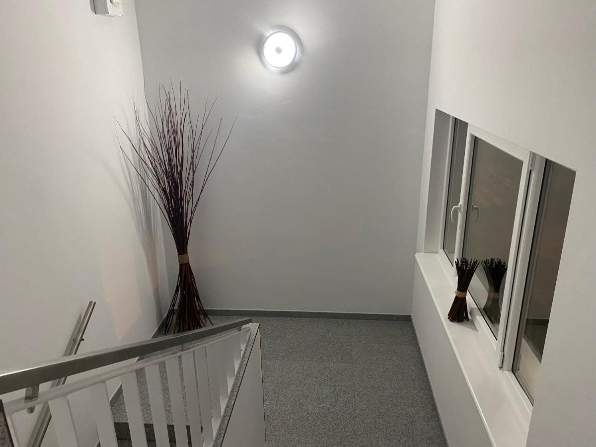 Nowy Apartament Z Duzym Tarasem I Parkingiem シフィノウイシチェ エクステリア 写真